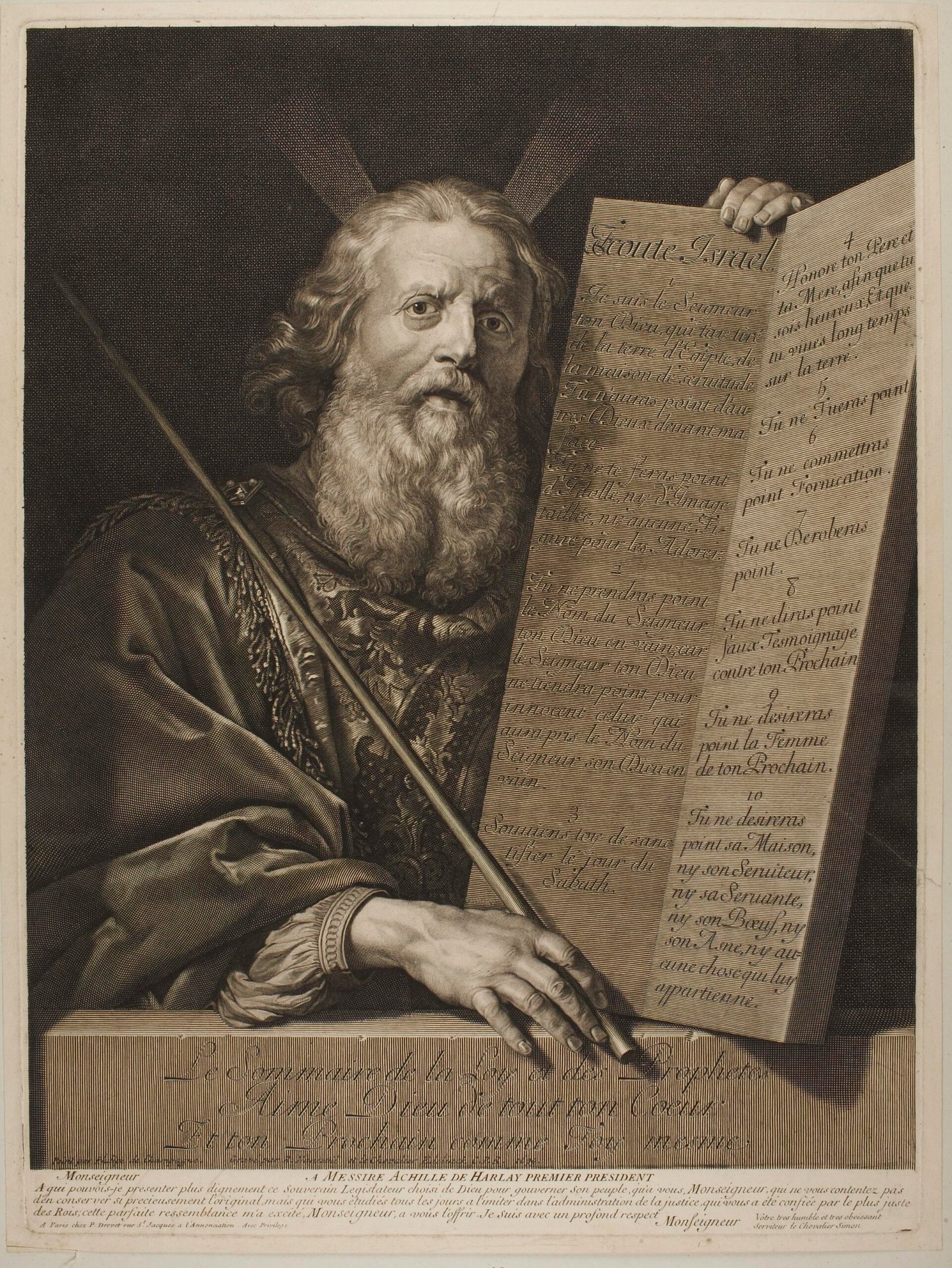 Gravure ancienne de Moïse, homme âgé à la longue barbe, tenant un bâton et les Tables de la Loi portant les Dix Commandements en français.